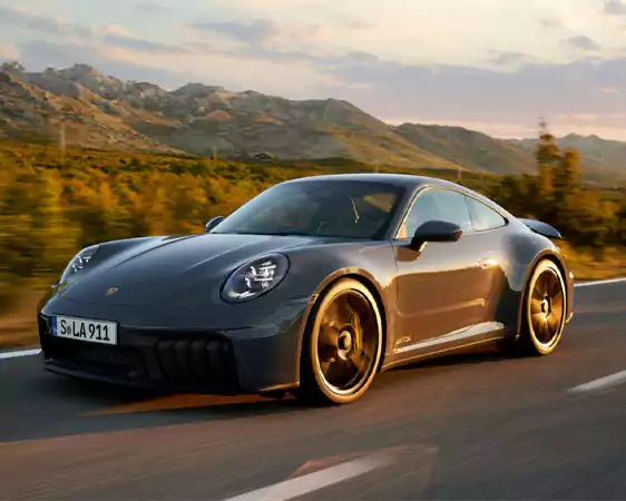 Porsche brings T Hybrid system in the new 911 Turbo S