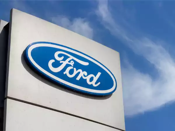 Ford shares rise by 4 percent