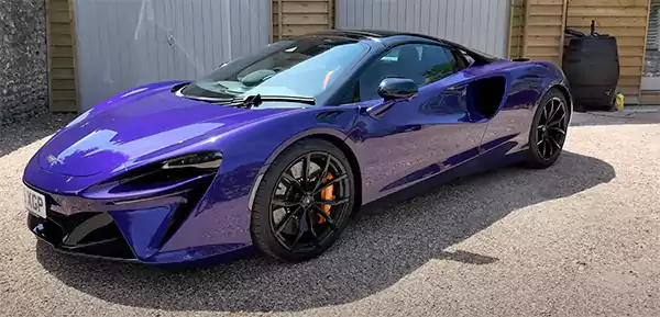 McLaren Artura Spider