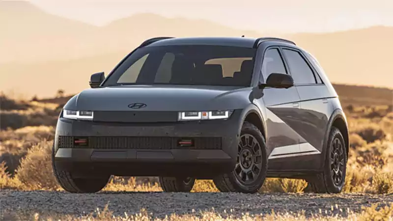 d-Hyundai Slashes